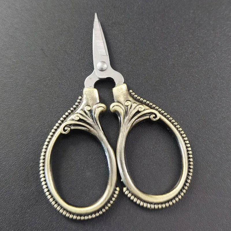 Mimi Portable Small Scissors Household Craft and Embroidered Thread Cutting Scissors Convenient Pocket Size