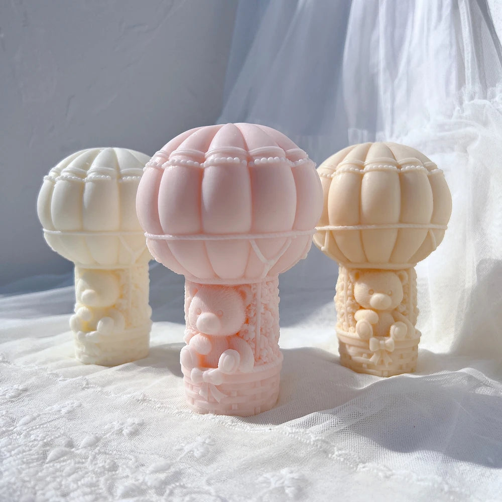 Teddy Bear in a Balloon Candle Mold Valentine's Day Gift Idea Sitting Bear Hot Air Balloon Silicone Mold Home Decor Wedding Gift