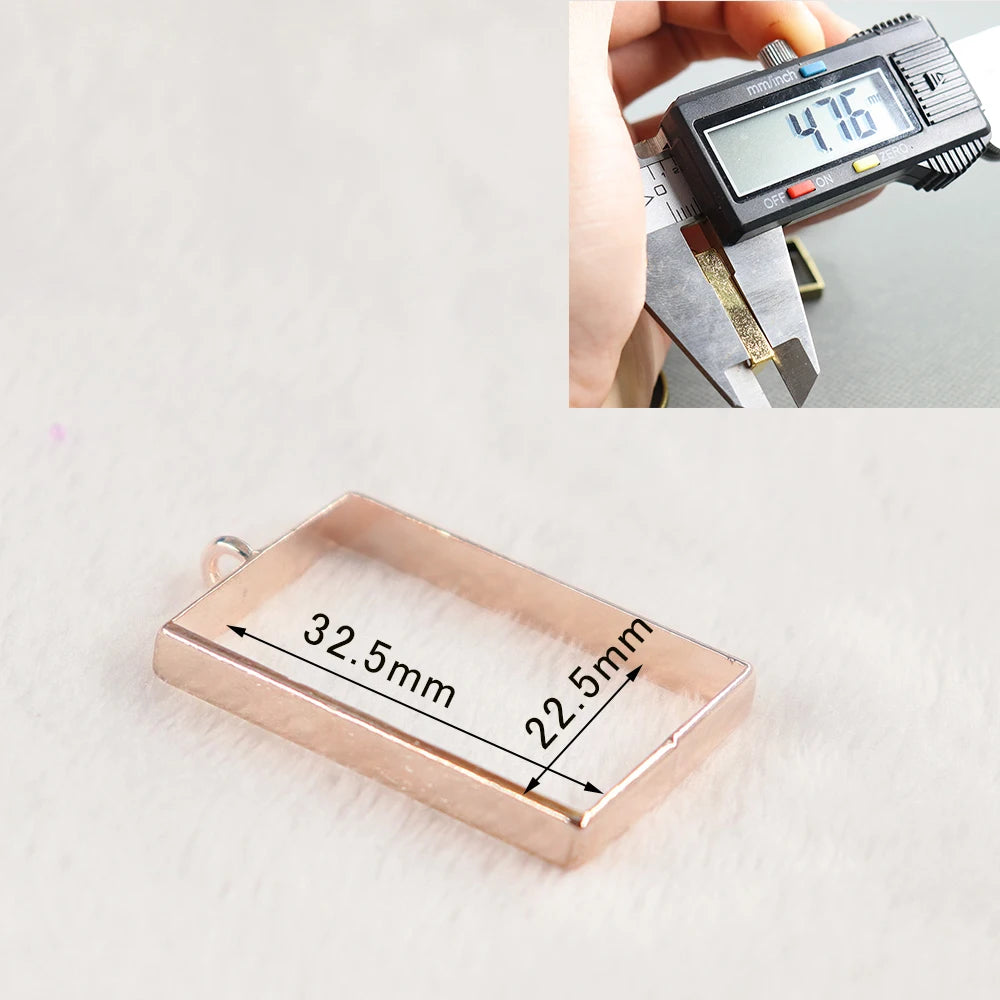 10pcs/lot  Vintage UV Epoxy Resin Metal Frame Pendant Frame Pendant DIY Making Resin Pendant Jewelry Accessories Finding