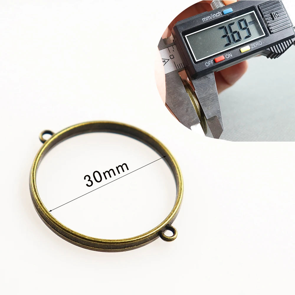 10pcs/lot  Vintage UV Epoxy Resin Metal Frame Pendant Frame Pendant DIY Making Resin Pendant Jewelry Accessories Finding