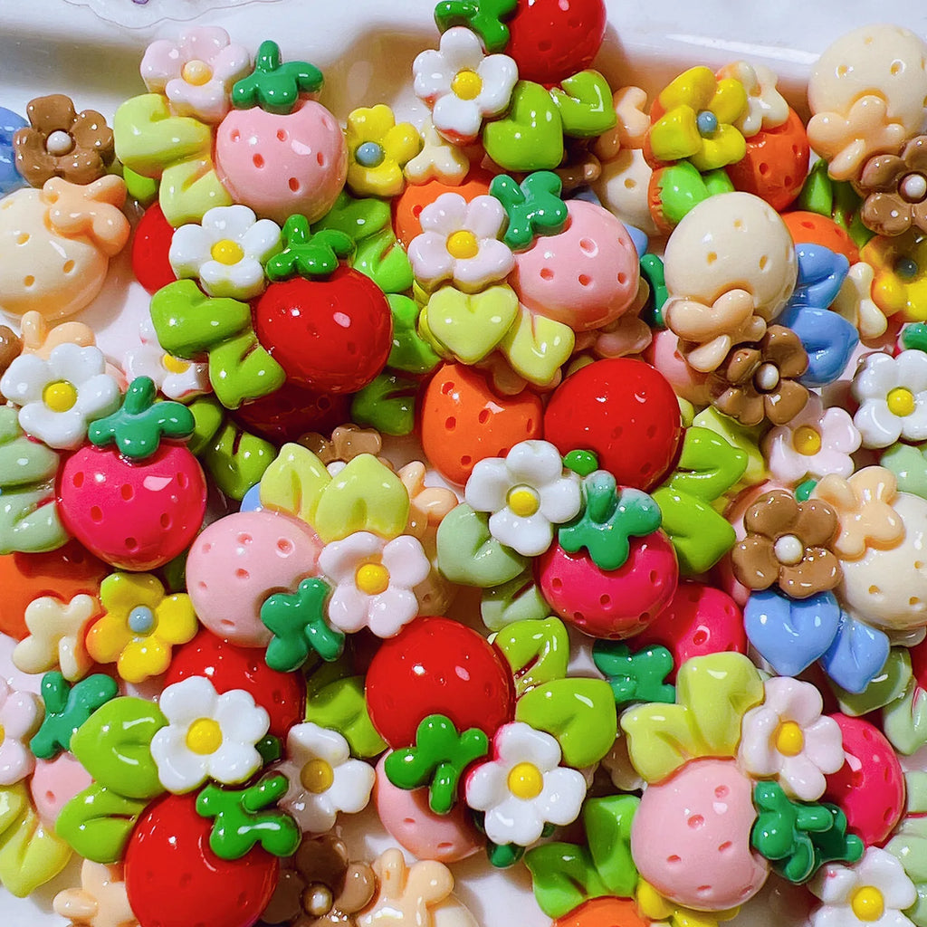 100Pcs Mini Resin Flower Strawberry Flatback Cabochons for Hair Bows Center Scrapbook Nail Crafts Jewelry Making Accessories