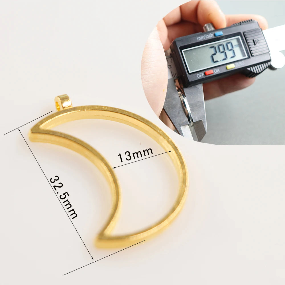 10pcs/lot  Vintage UV Epoxy Resin Metal Frame Pendant Frame Pendant DIY Making Resin Pendant Jewelry Accessories Finding