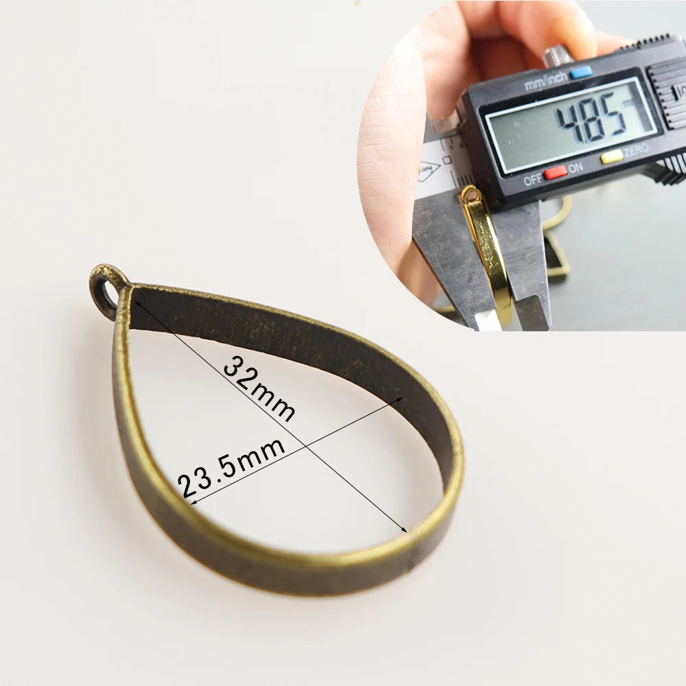 10pcs/lot  Vintage UV Epoxy Resin Metal Frame Pendant Frame Pendant DIY Making Resin Pendant Jewelry Accessories Finding