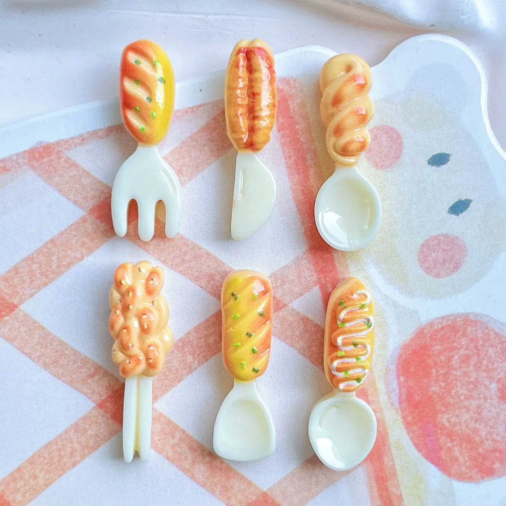 100Pcs Resin Mini Bread Fork Spoon Tableware Flat Back Cabochon Scrapbook Crafts DIY Embellishments Jewelry Making Accessories