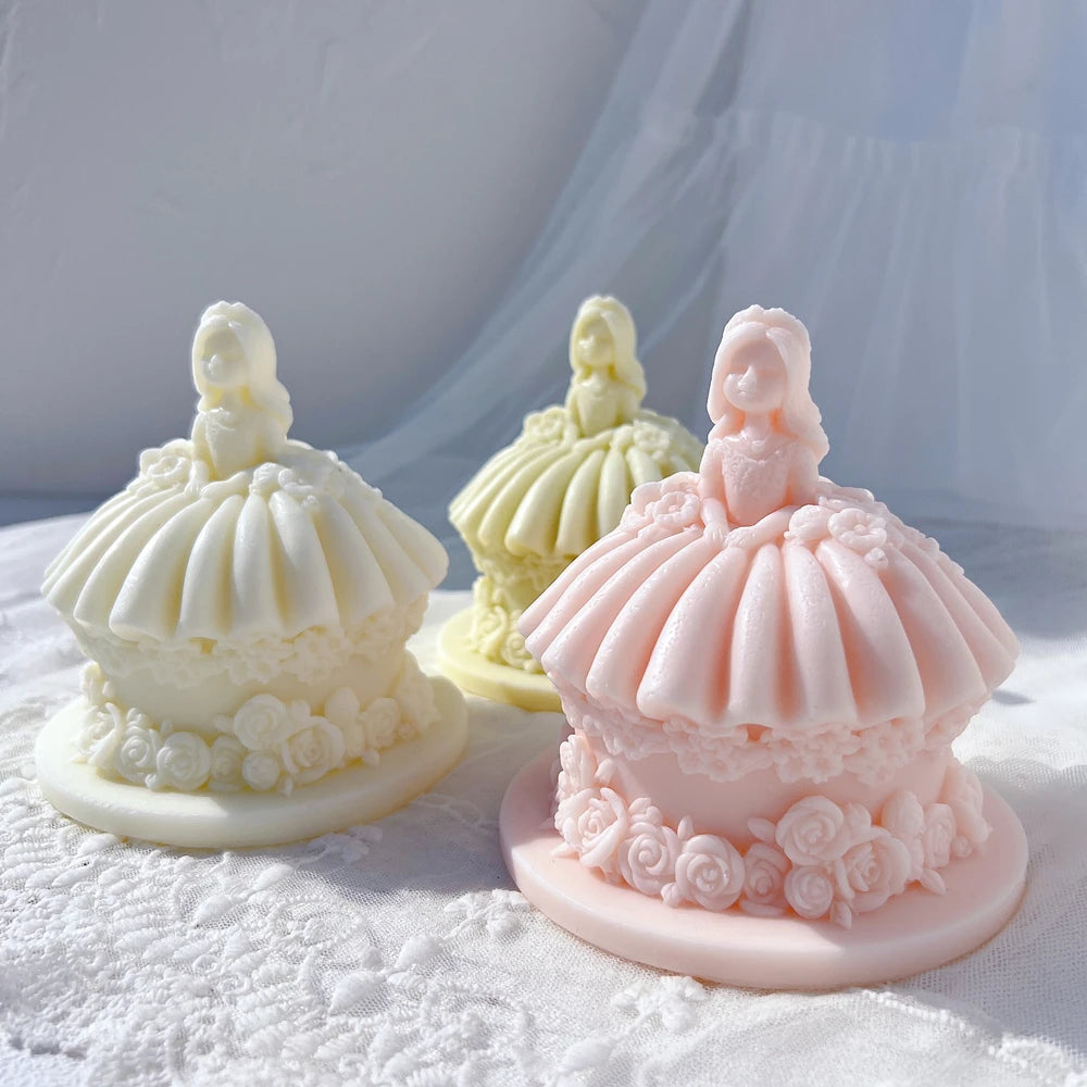 Two Designs Beautiful Girl Doll Cake Art Silicone Mold Princess Wedding Dress Cake Shape Candle Mold Valentine's Day Gift