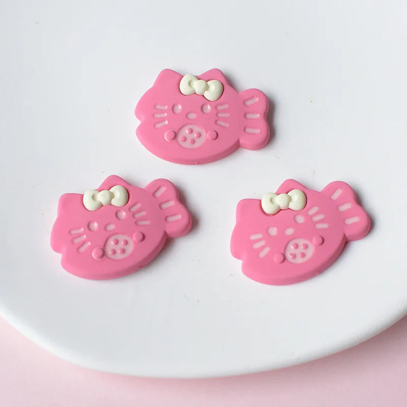 100pcs Flatback Resin Colorful Cat Fish Cabochon Crafts Fit Phone Deco Parts DIY Jewelry Accessories Scrapbook Embellishment