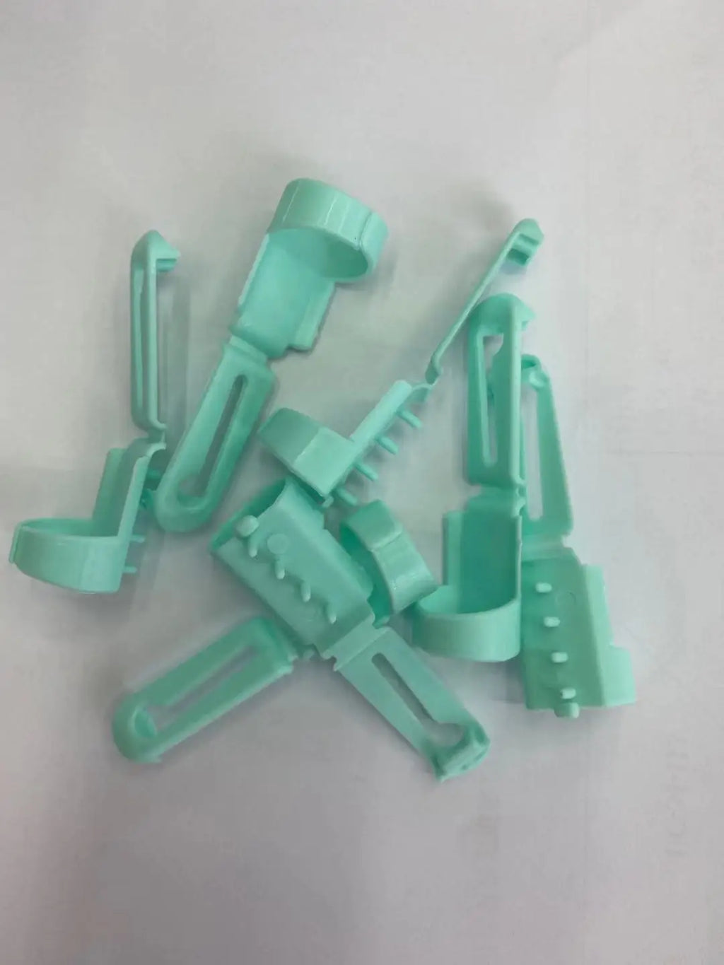 4PCS Yarn Guide Finger Holders Knitting Thimble Loop Crochet Ring diy Crafts Sewing Accessories Tool DIY Wear Thread Ring Helper