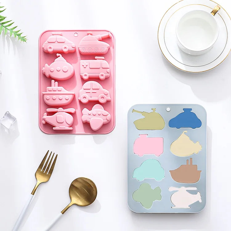 8-Cavity 8 Different Vehicle Theme Silicone Molds Fondant Candy Ice Grid Chocolate Mould Baking Tools Birthday Cake Decoration