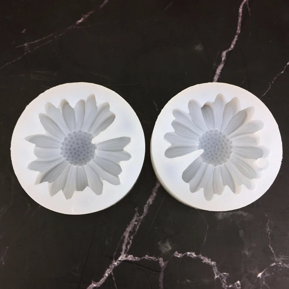 Daisy Candle Mold Silicone Gypsum Aromatherapy Epoxy Scented Resin Soap Flower Handmade for Candle Making Tools Gifts
