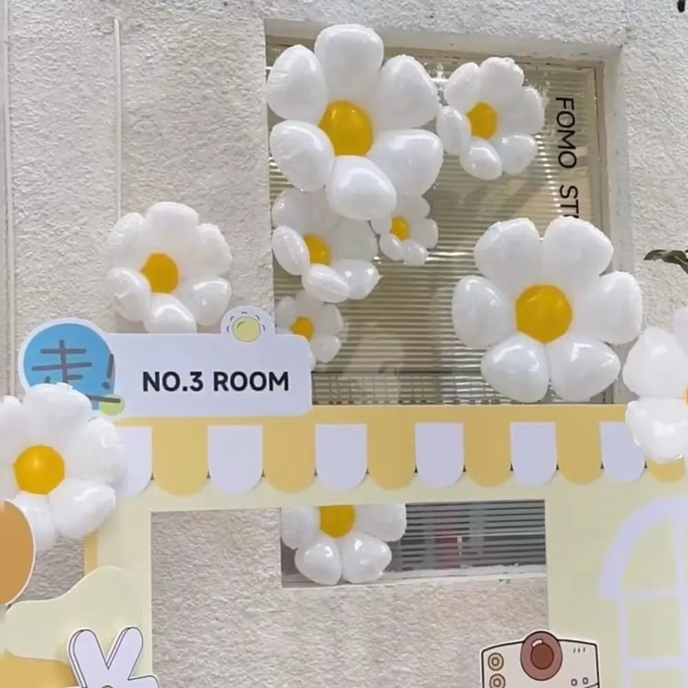 11pcs Daisy Balloons,Huge White Flower Daisy Balloons for Baby Shower Wedding Groovy Boho Daisy Birthday Party Decorations