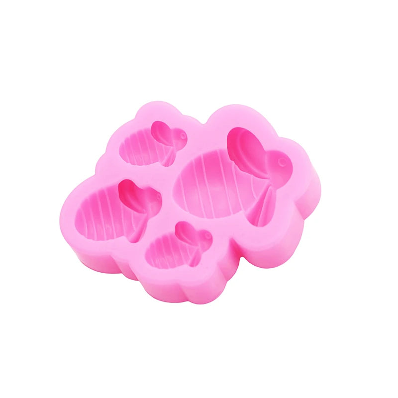 GJ-75 Cartoon Mini Bee Shoes and Clothing Decorative Accessories Drip Mold Chocolate Cookies Cake Dessert Decorative Molds