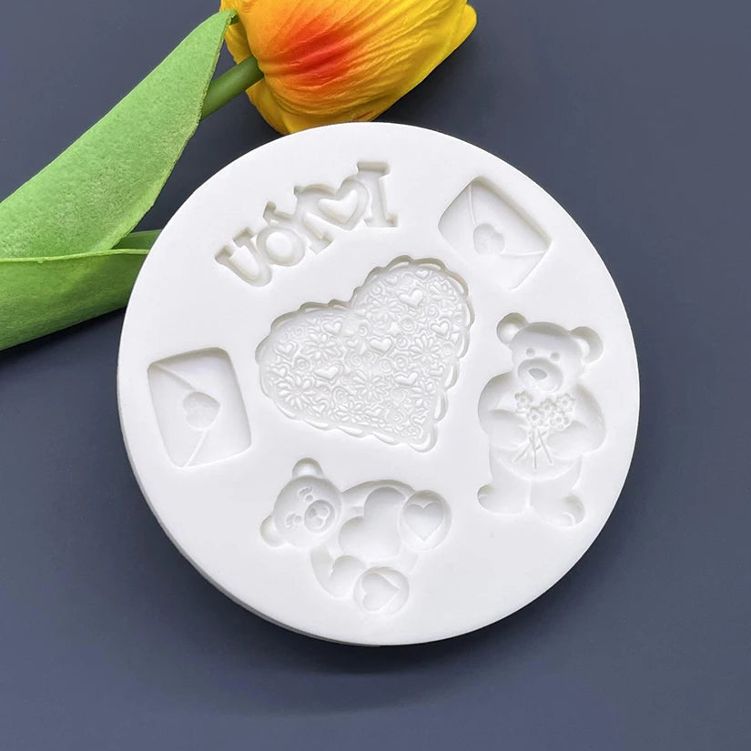 LOVE Heart Bear Hugs Valentine's Day Silicone Cake Baking Mold Sugarcraft Chocolate Cupcake Fondant Cake Decorating Tools