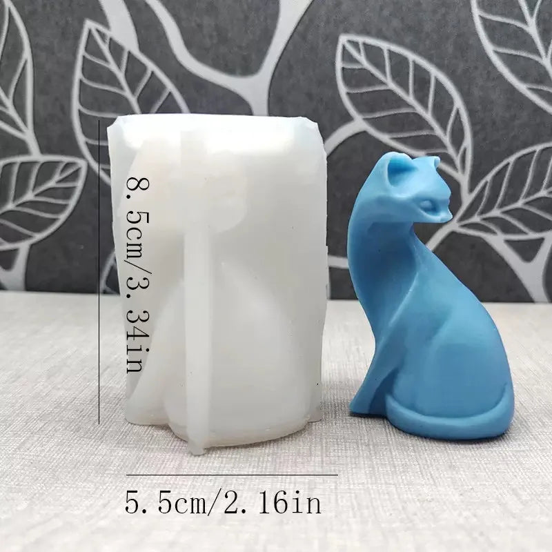 1One Strawberry-Shaped Silicone Mold-3DAromatherapy Candle Wax Mold，DIYBerry Shaped Candle and Soap，Durable、Flexible、Materials T