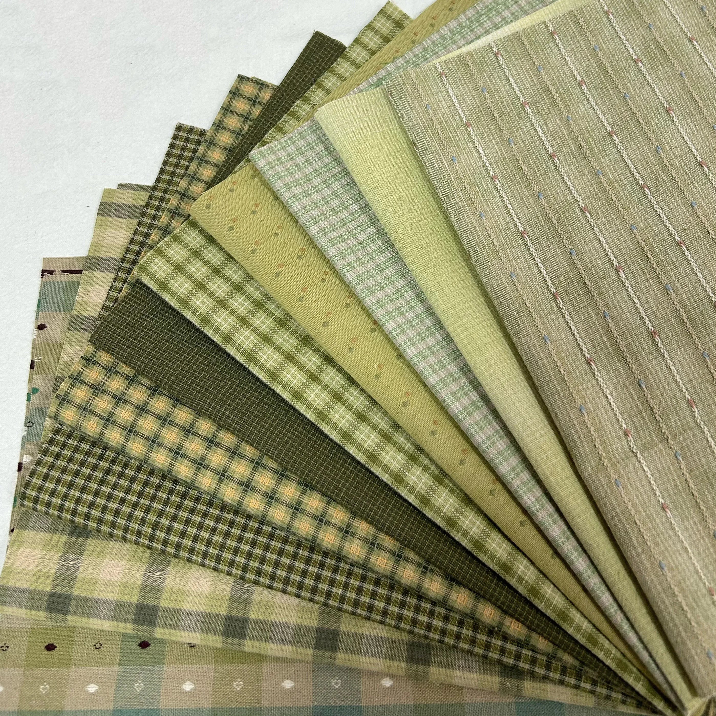 Made Doll Clothes Japanese Patchwork Craft Materials Multicolored Cloth Handmade Patchwork 23x33cm 10piece Brocade Fabric Piece