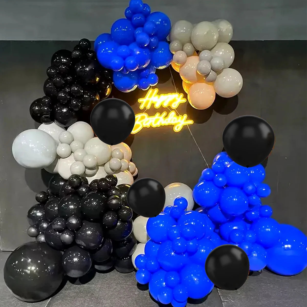 Balloons are used to dress up wedding, gender reveal, Thanksgiving, holiday party bridal shower, birthday party decorations