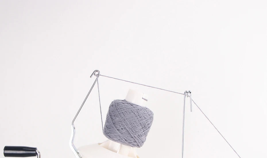 Hand Operated Winding Machine Machine Yarn Ball Winder Hand Operated Easy to Set Up and Use Sturdy with Metal Handle And