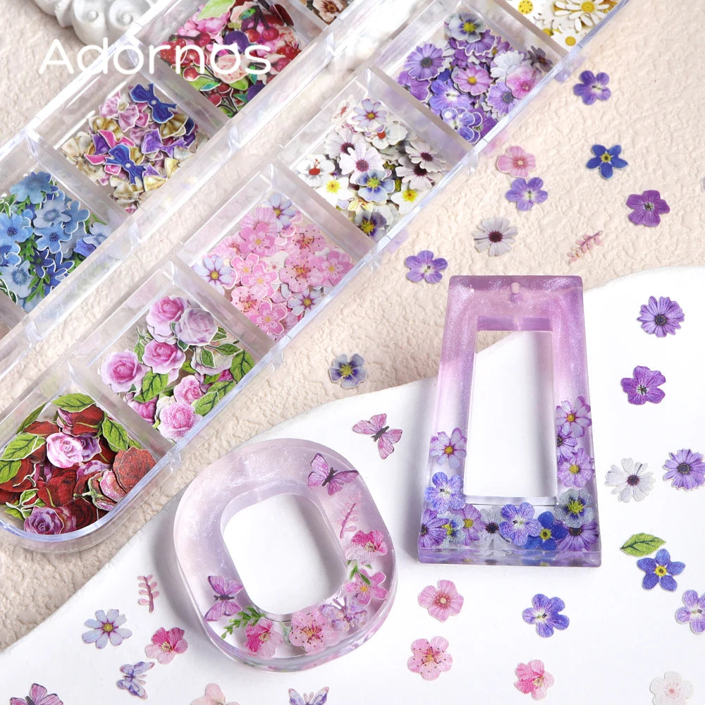 12 Grids Flower Wood Pulp Chips Epoxy Resin Filling Rose Iris Vetiver Flower Butterfly Shape Decorative Paper Flower DIY Crafts