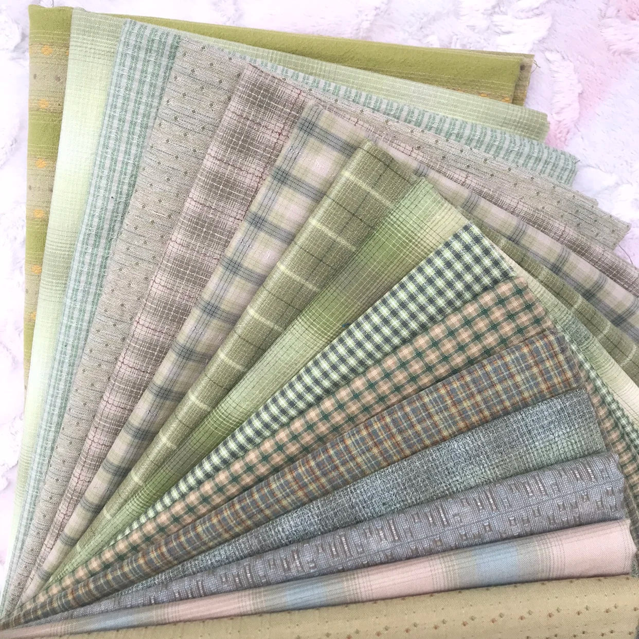 15pc23*33cm Japanese Yarn Dyed Cotton Fabric Patchwork Purse Bag Doll Quilting Craft Material Scrapbooking Sewing Cloth bundle