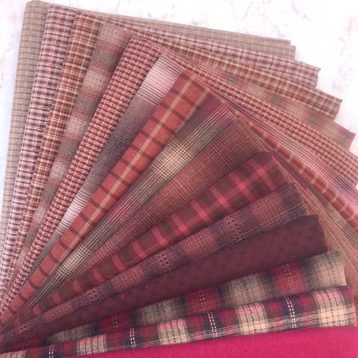 15pc23*33cm Japanese Yarn Dyed Cotton Fabric Patchwork Purse Bag Doll Quilting Craft Material Scrapbooking Sewing Cloth bundle