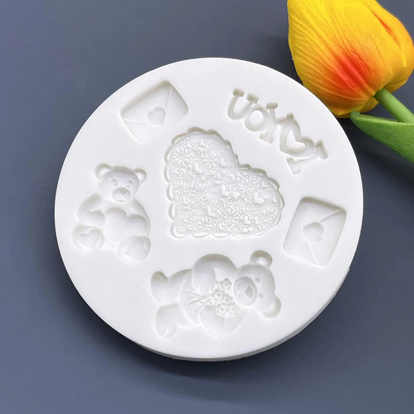 LOVE Heart Bear Hugs Valentine's Day Silicone Cake Baking Mold Sugarcraft Chocolate Cupcake Fondant Cake Decorating Tools