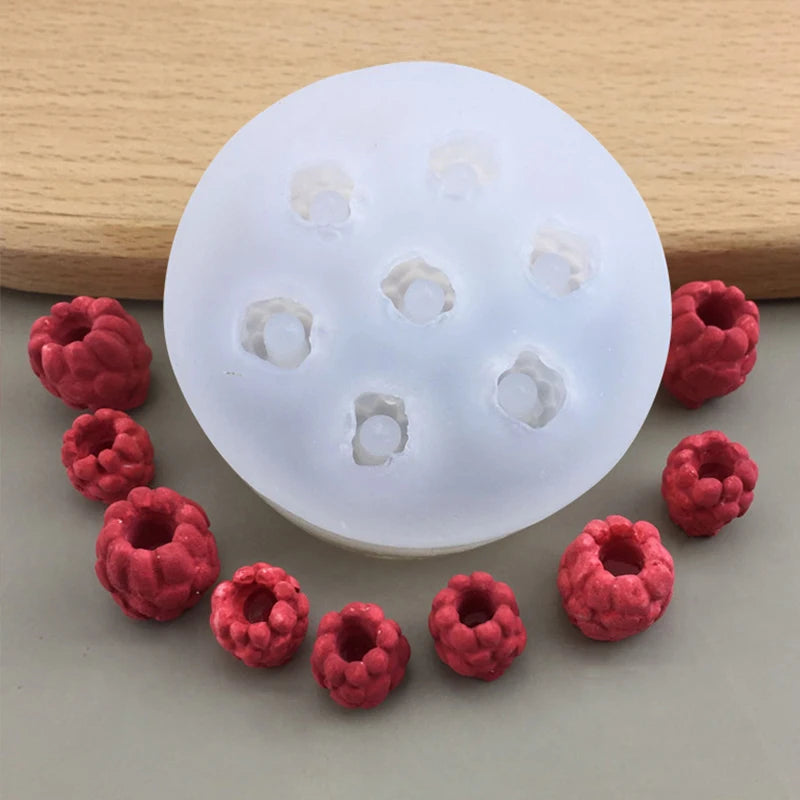 Rose Mold Wild Strawberry Simulation Fruit Silicone Mold Chocolate Baked Cake Aromatherapy Candle Mold