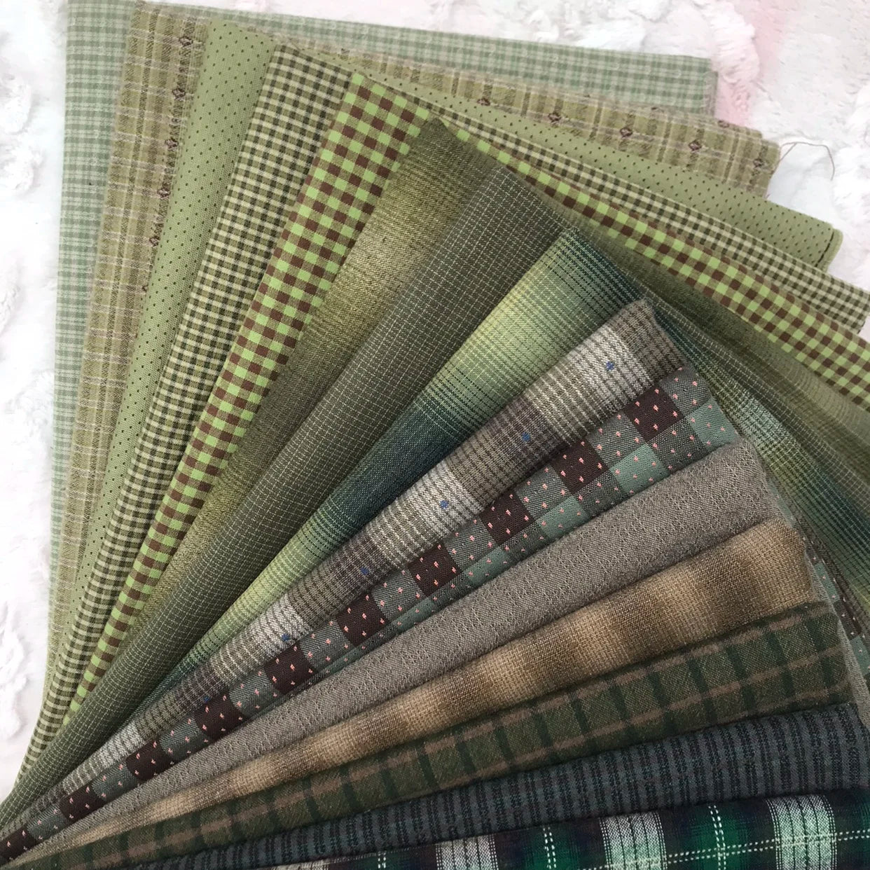 15pc23*33cm Japanese Yarn Dyed Cotton Fabric Patchwork Purse Bag Doll Quilting Craft Material Scrapbooking Sewing Cloth bundle