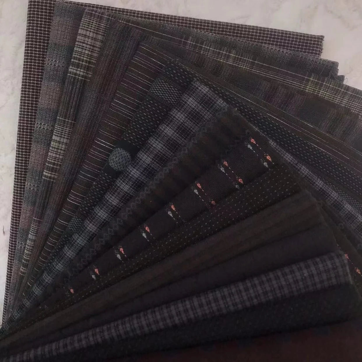 15pc23*33cm Japanese Yarn Dyed Cotton Fabric Patchwork Purse Bag Doll Quilting Craft Material Scrapbooking Sewing Cloth bundle