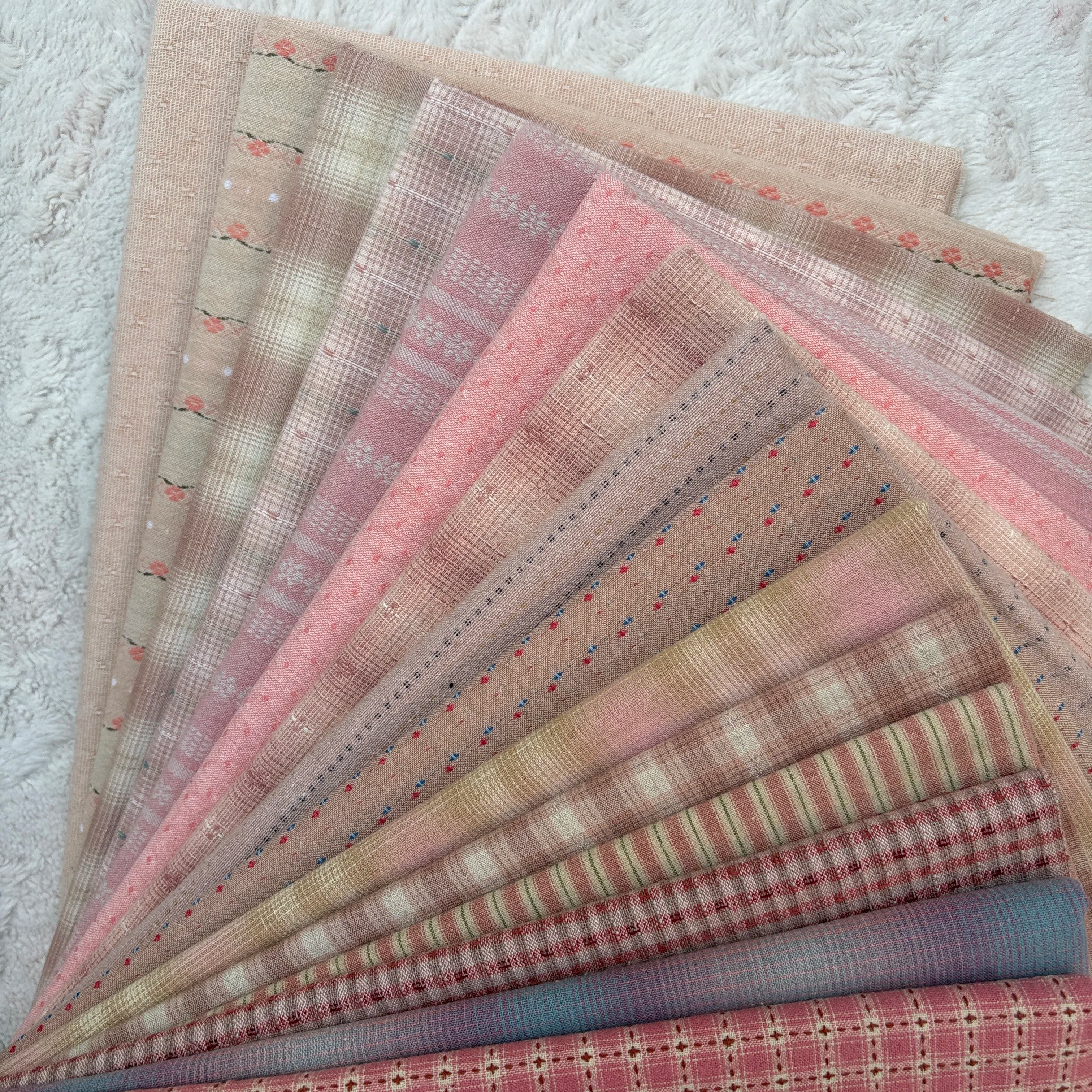 Made Doll Clothes Japanese Patchwork Craft Materials Multicolored Cloth Handmade Patchwork 23x33cm 10piece Brocade Fabric Piece